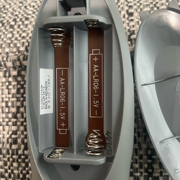 Xfinity Comcast RC2392101/03B Remote Control Genuine OEM - Picture 3 of 3